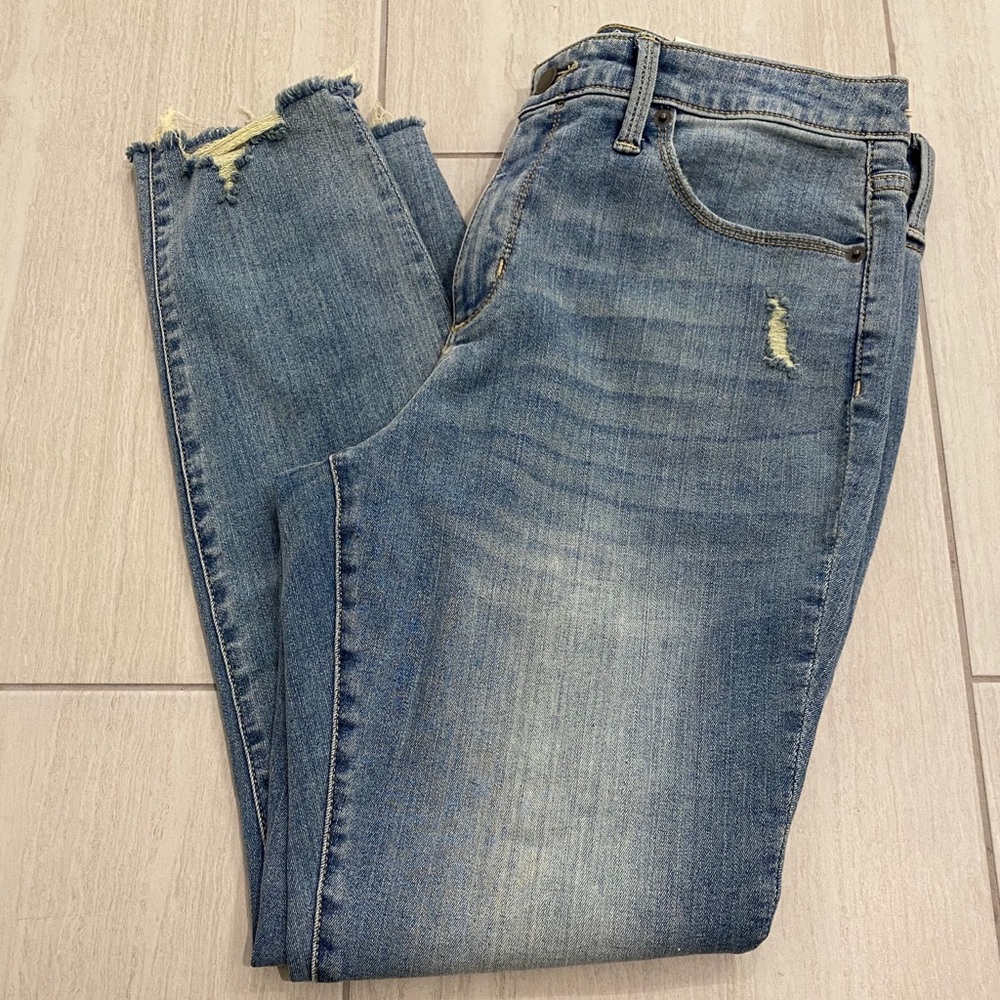 NWT Women’s High-Rise Skinny Jeans
